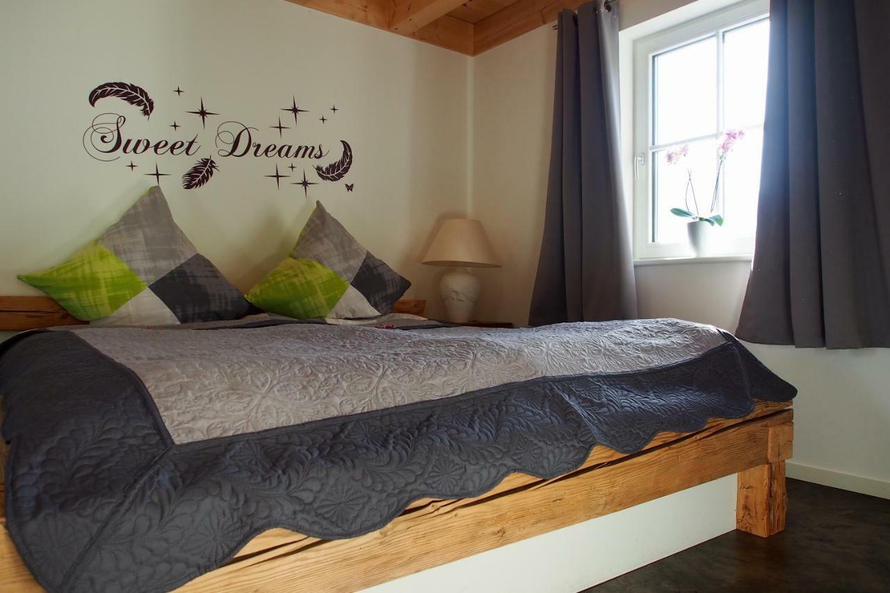 Ferienwohnung Almflair Chalet Thiersee Exteriör bild